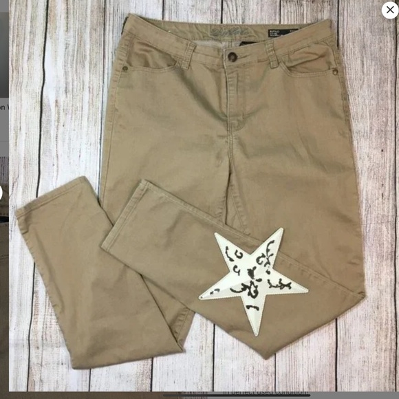 Buffalo Mid-Rise Jeans” Faith” - Picture 5 of 7